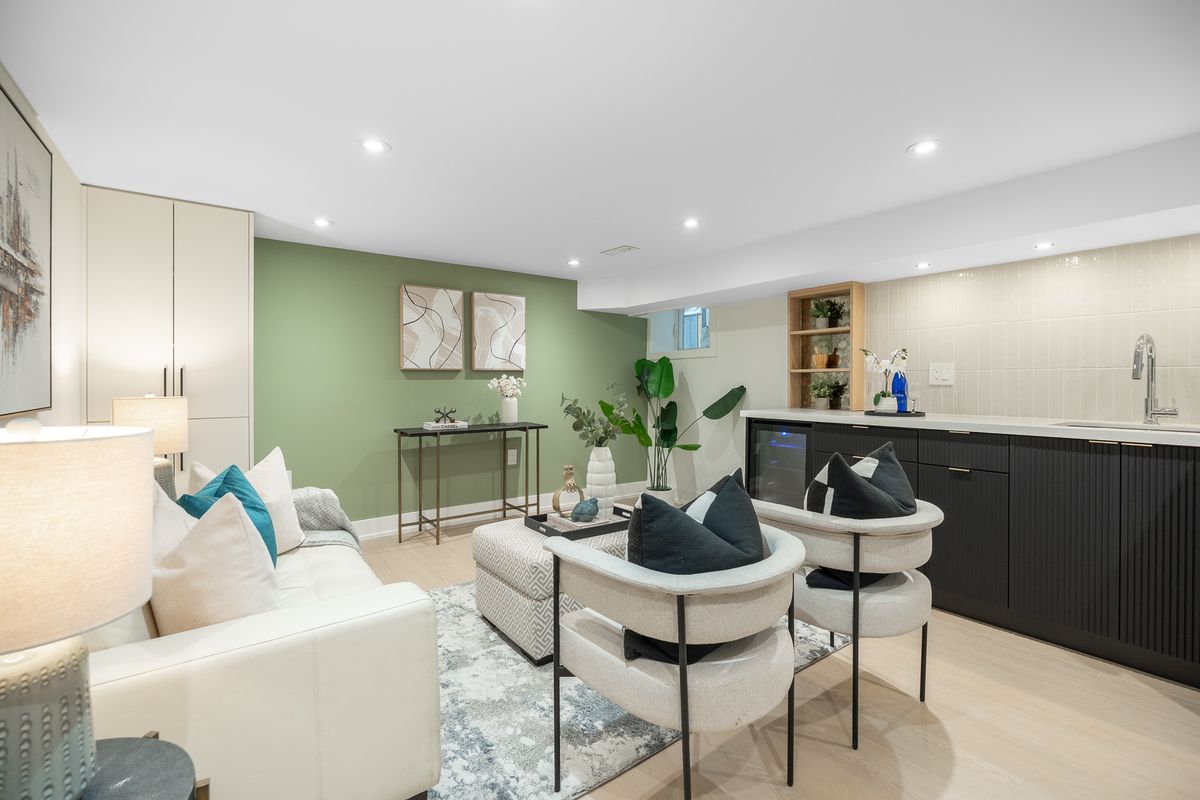 356 Woodfield Rd., finished basement with wet bar